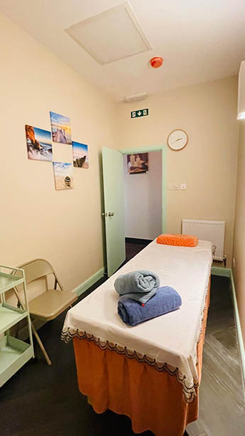 Evergreen room 2